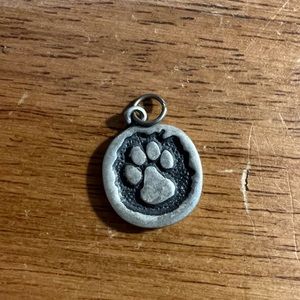 🐾 Dog paw print charm
